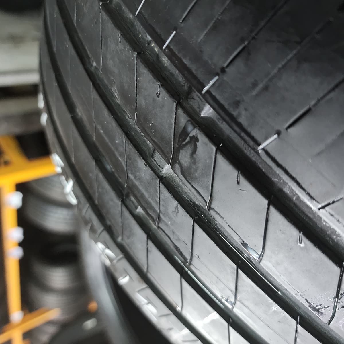 BRIDGESTONE T005A 215/45/18 外匯落地胎