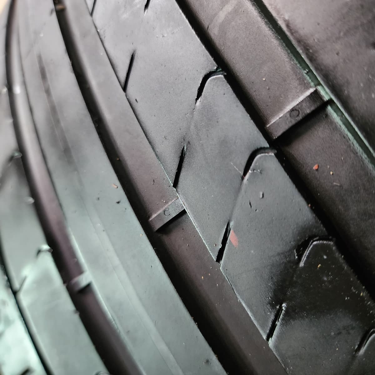 PIRELLI P ZERO 4