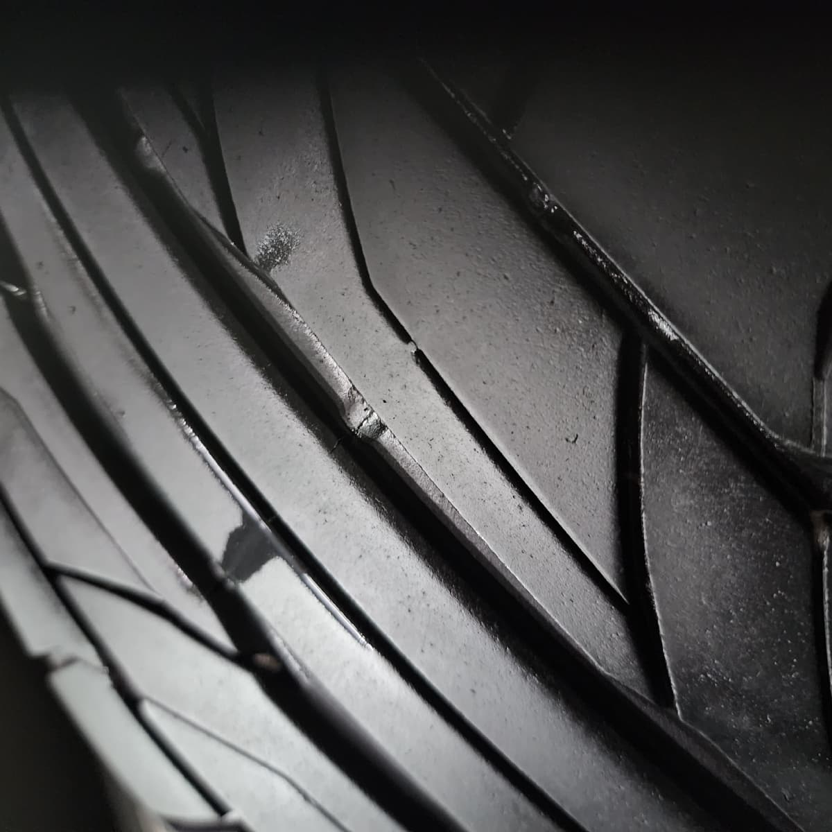 NITTO NT555 225/35/20 外匯落地胎