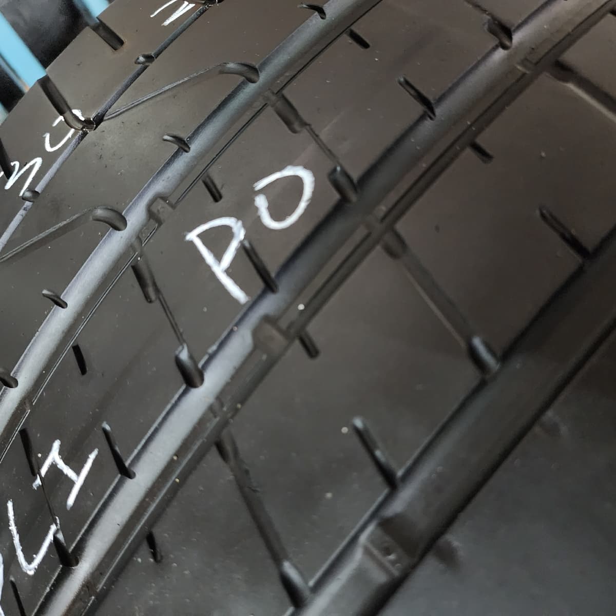 PIRELLI PZERO 315/30/21 外匯落地胎