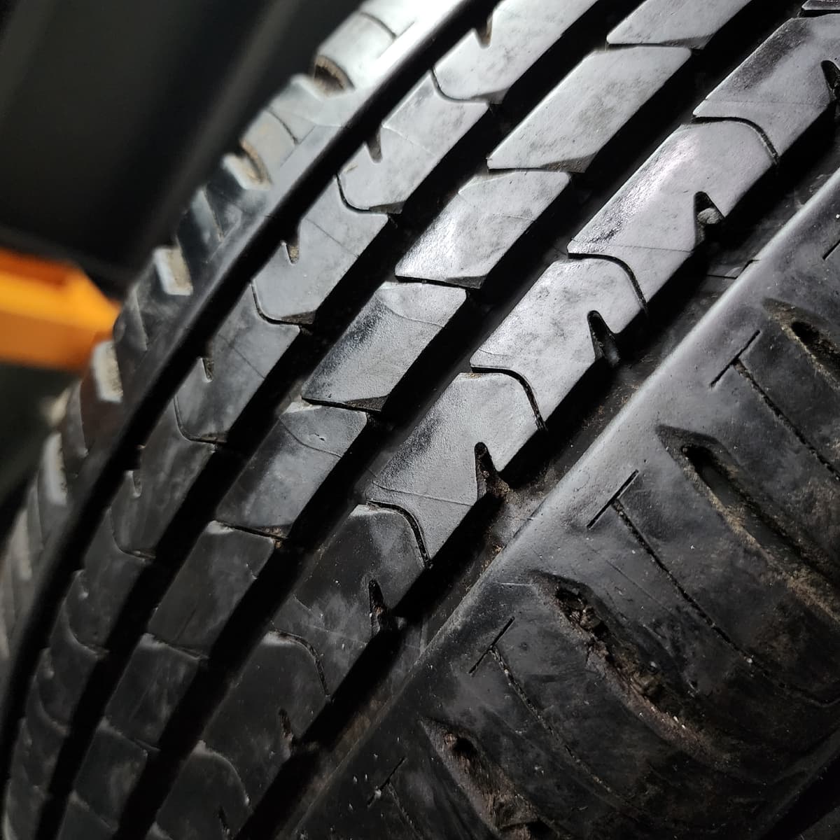 BRIDGESTONE NH100 185/65/14 外匯落地胎