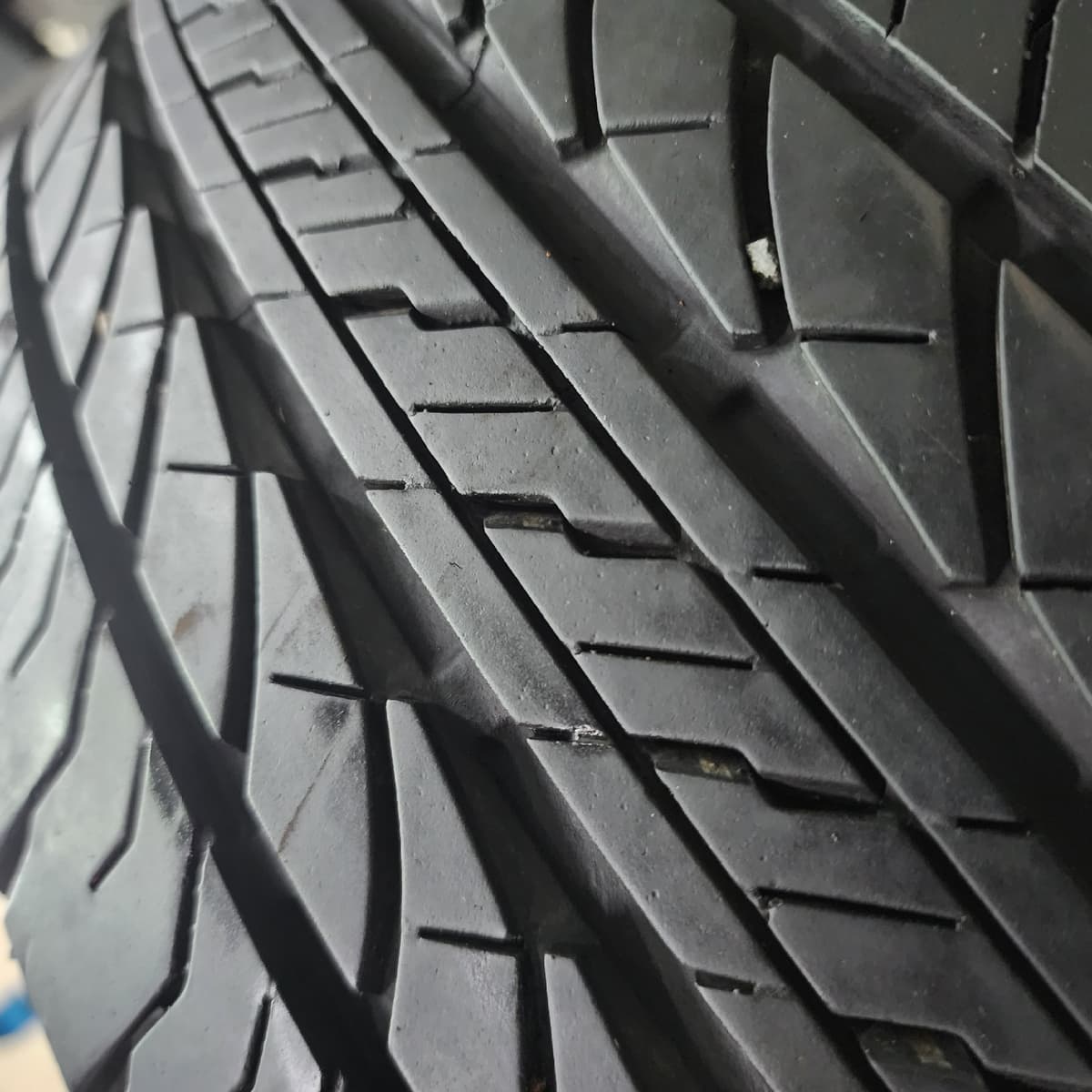BRIDGESTONE EP850