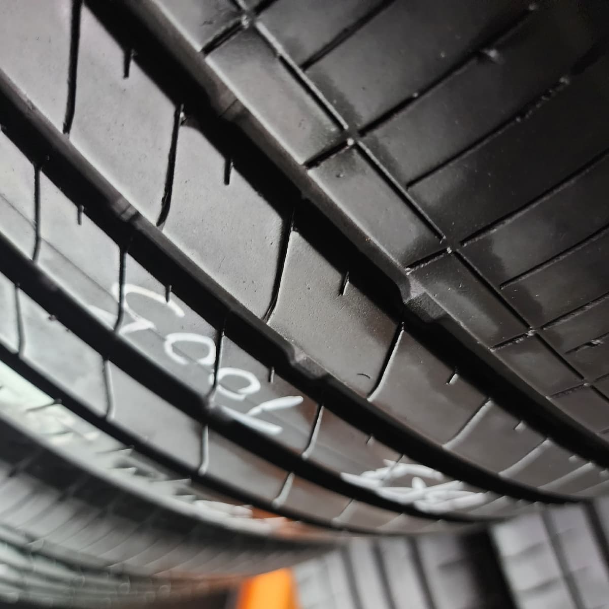 BRIDGESTONE T005 215/45/18 外匯落地胎