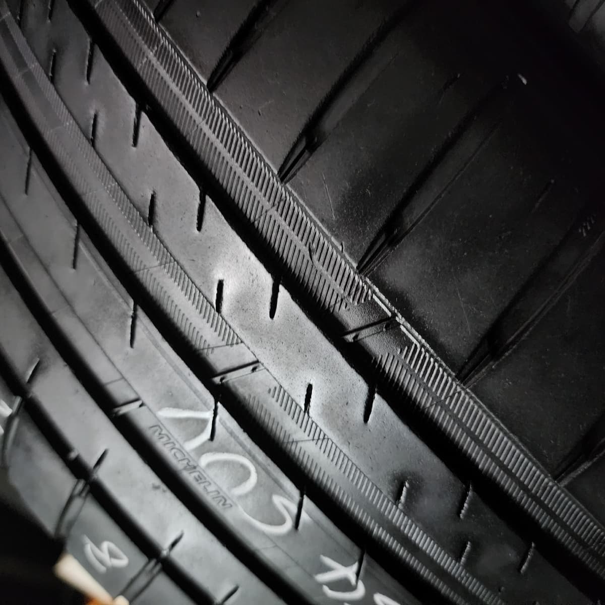 MICHELIN PS4 SUV 235/60/18 外匯落地胎