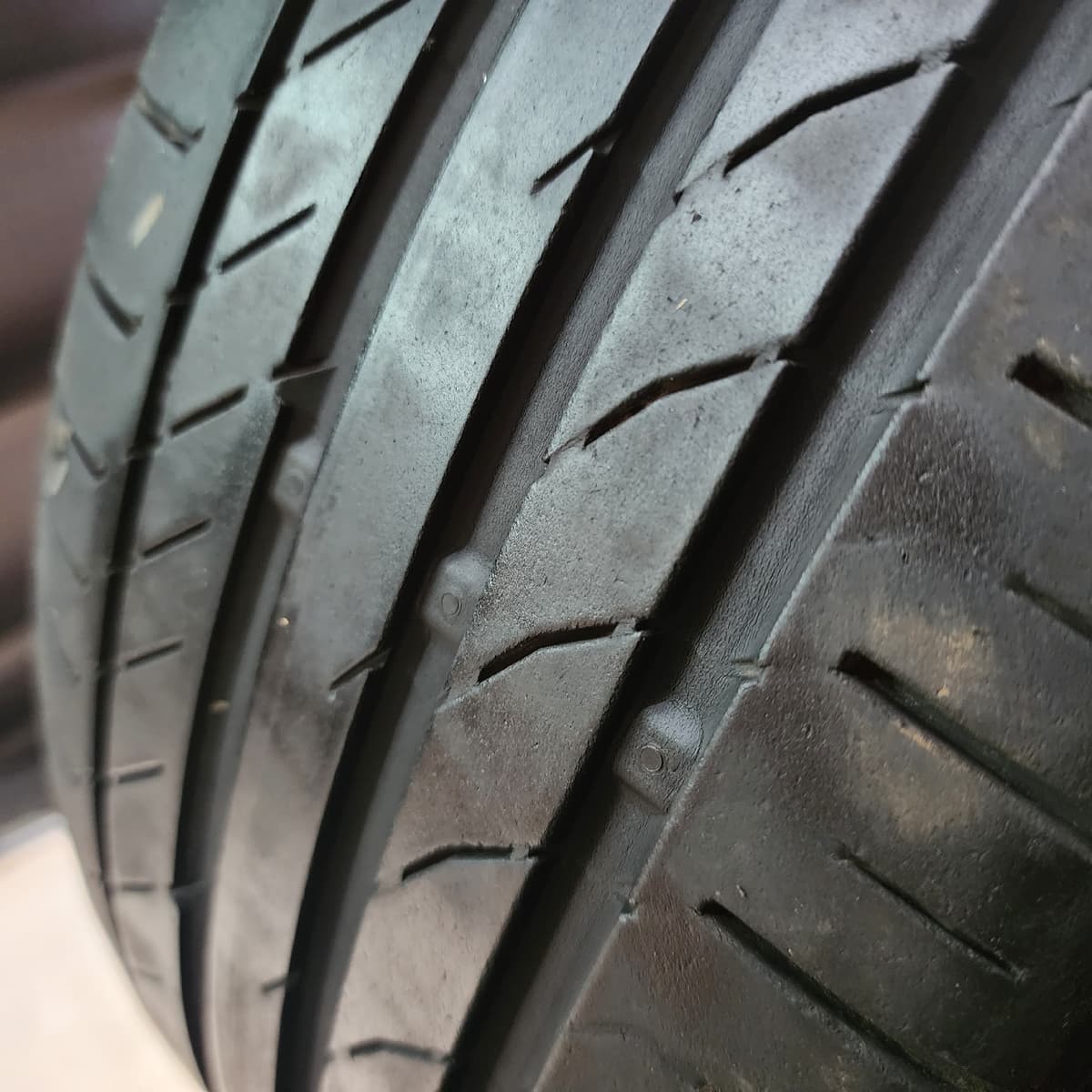 CONTINENTAL CSC5 195/45/17 外匯落地胎