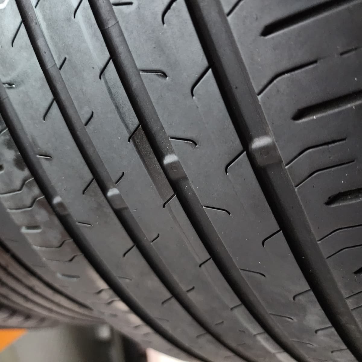 CONTINENTAL ECONTACT CS