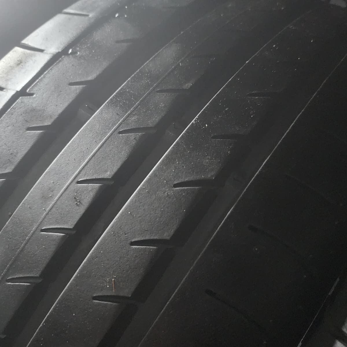 YOKOHAMA V105