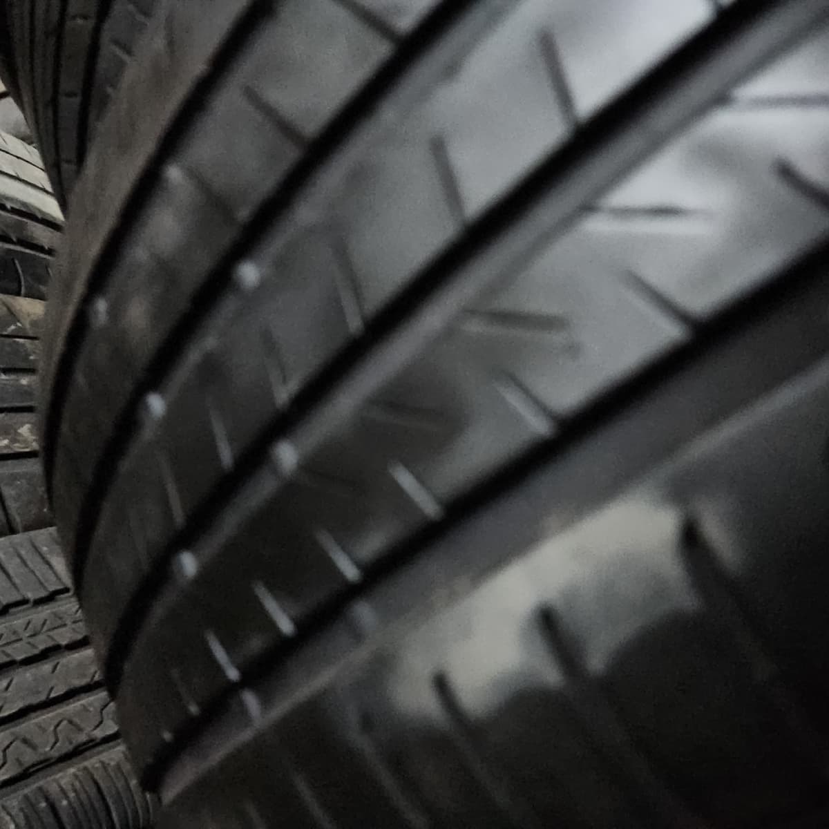 BRIDGESTONE ALENZA 001 235/55/20 外匯落地胎