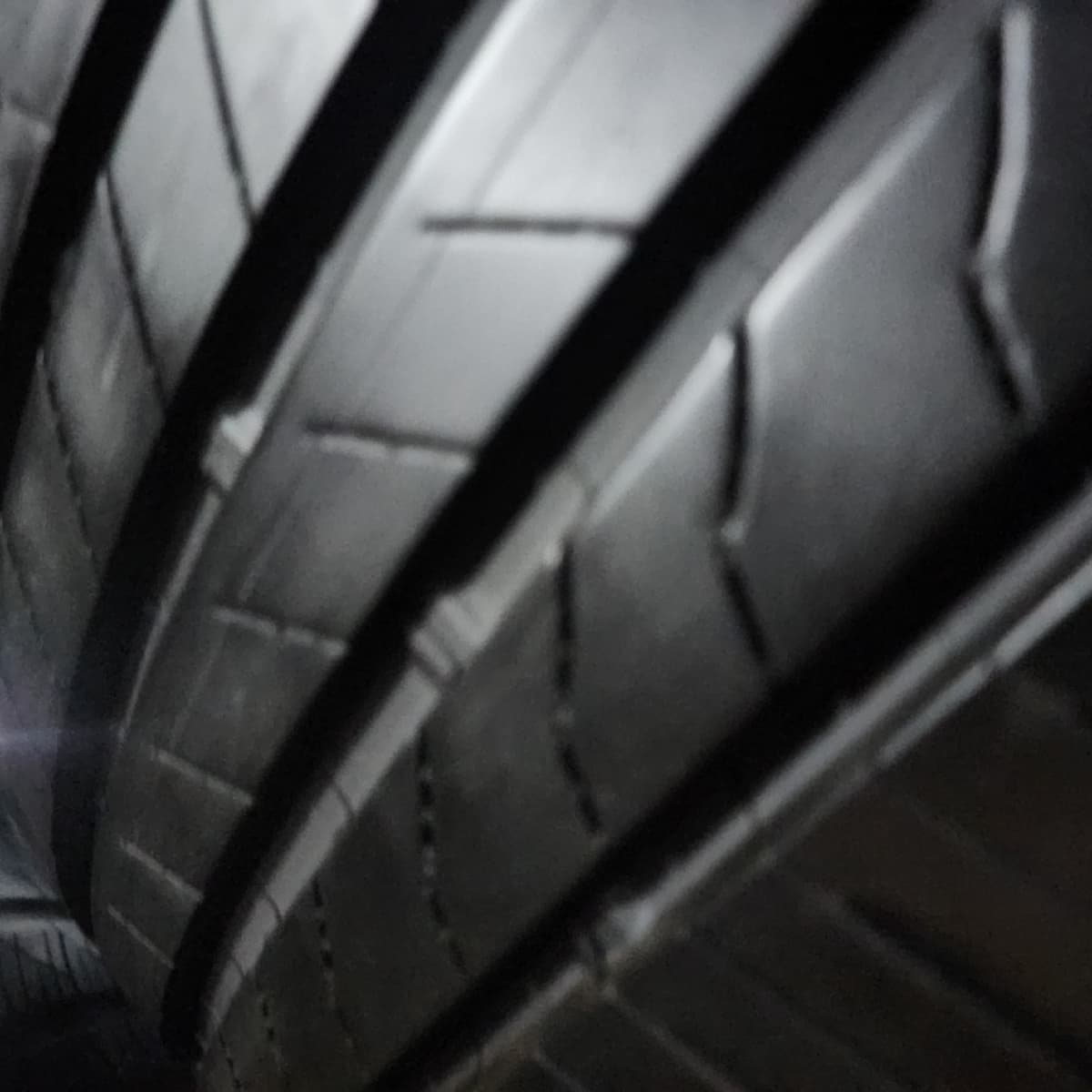 BRIDGESTONE ALENZA 001 RFT 235/50/20 外匯落地胎