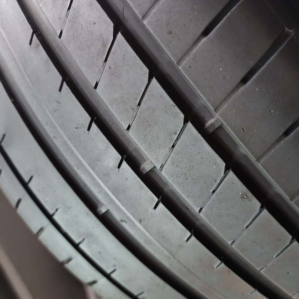 GOODYEAR F1A6 225/45/17 外匯落地胎