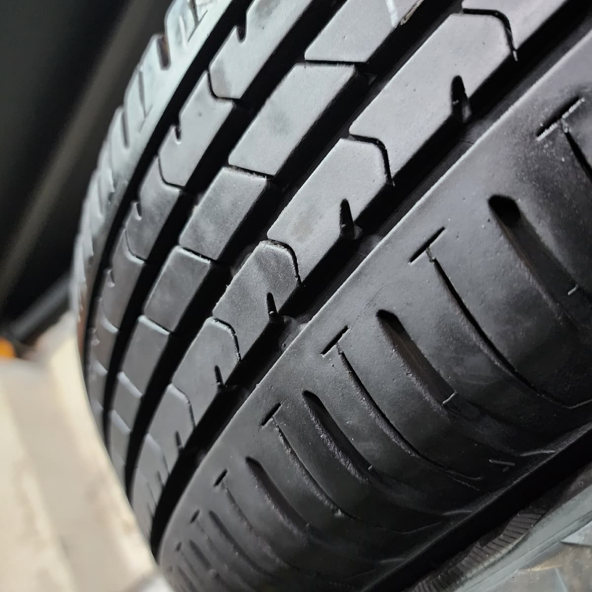 BRIDGESTONE NH100 185/65/14 外匯落地胎
