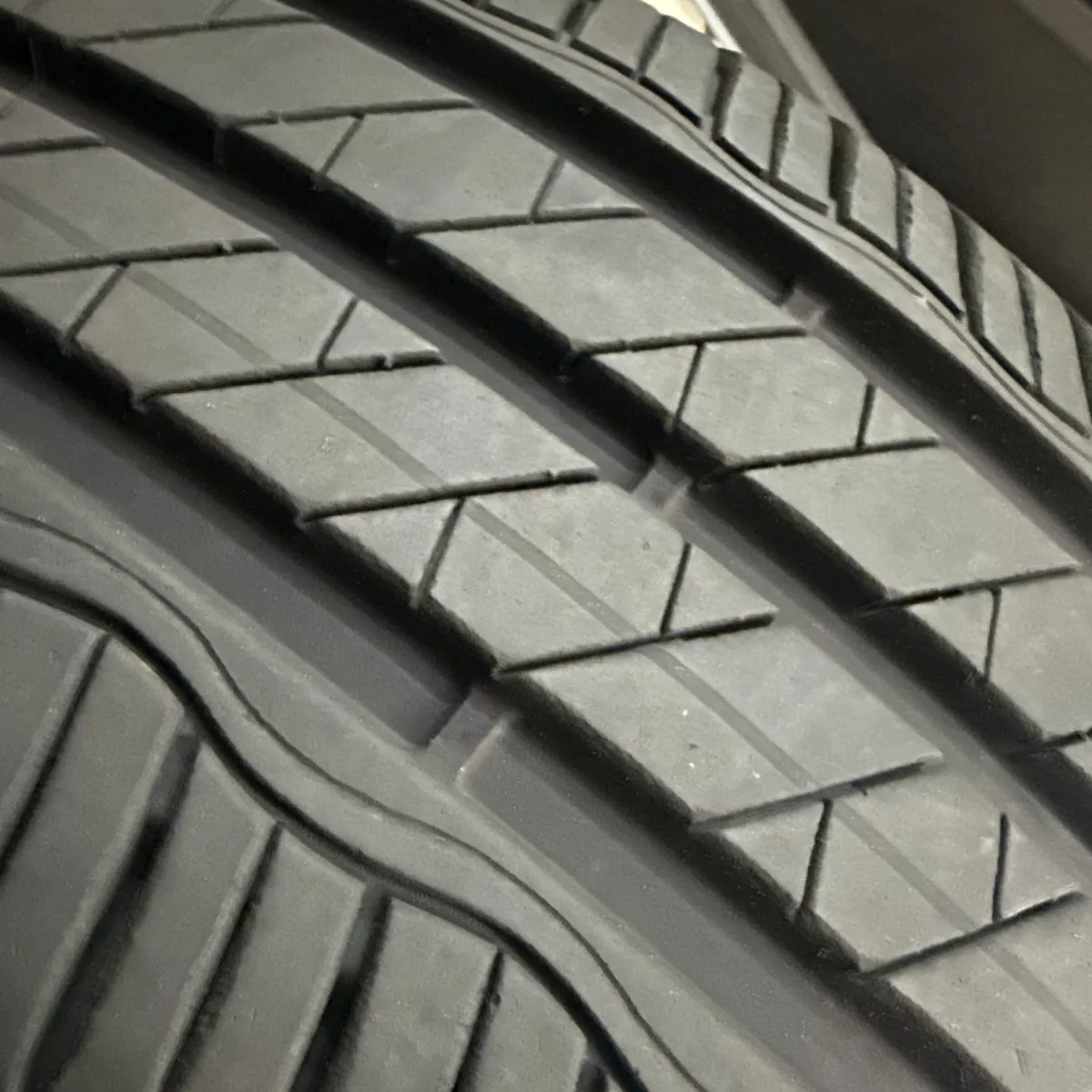 GOODYEAR ASSURANCE MAXGUARD
