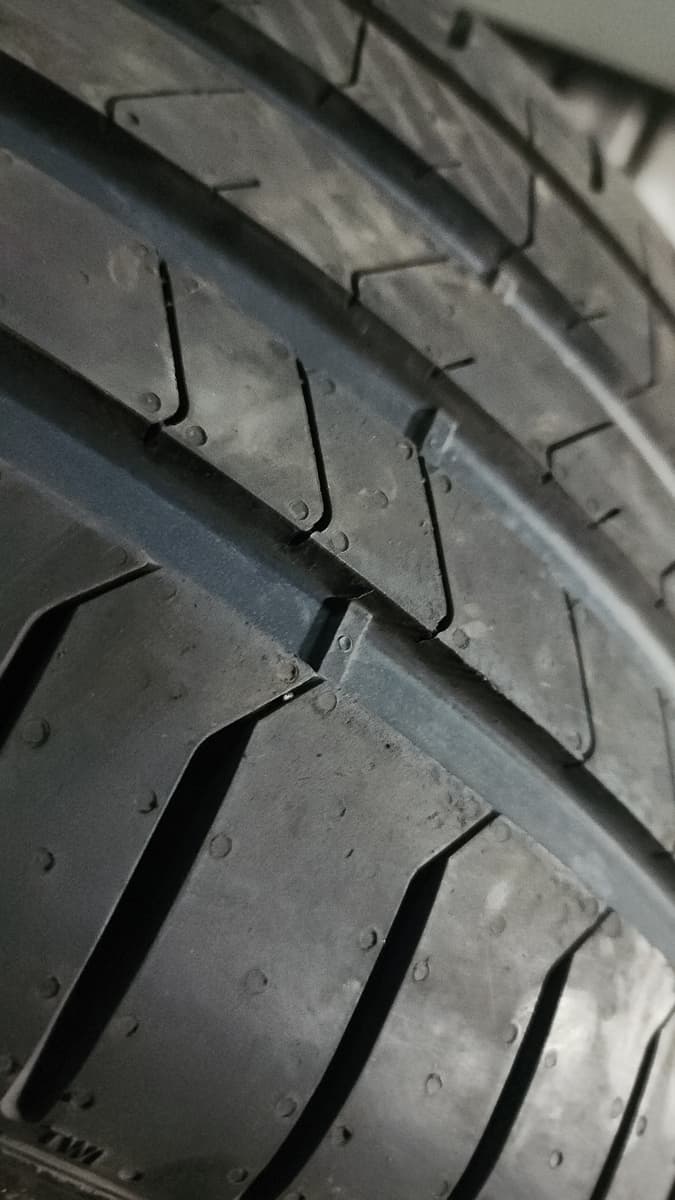 PIRELLI PZ4 275/35/21 外匯落地胎