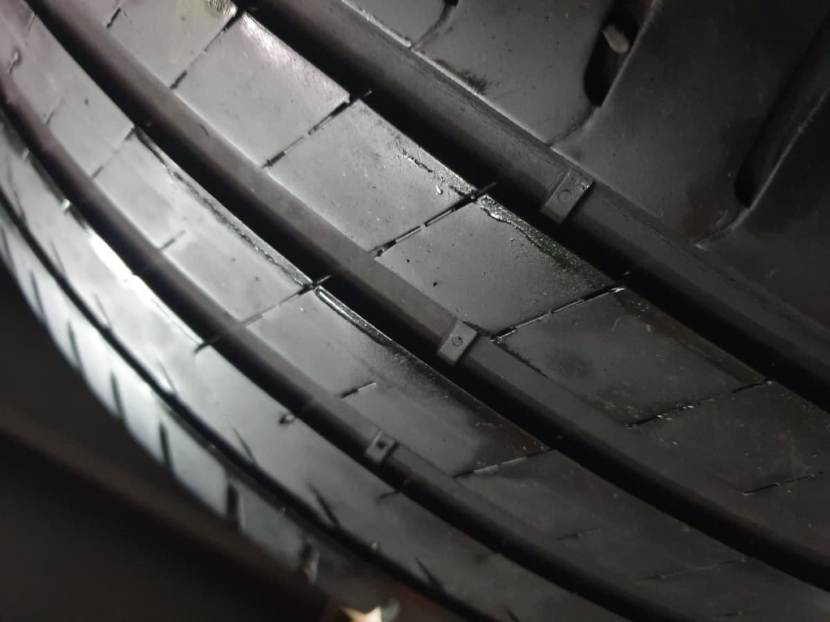 PIRELLI P7