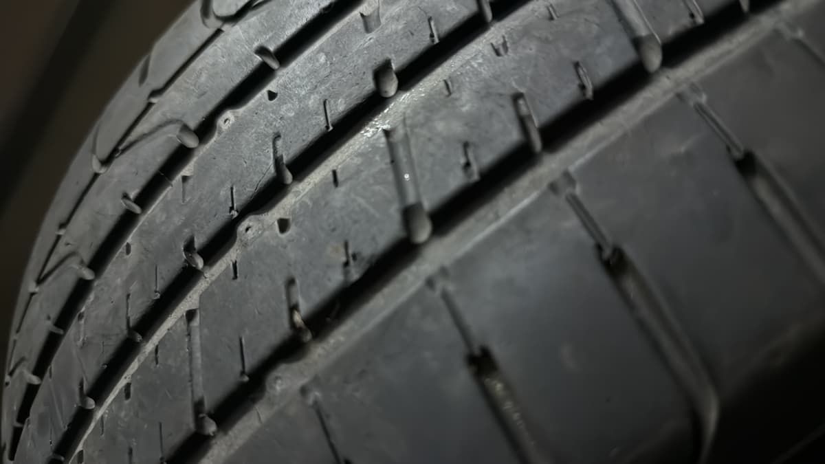 PIRELLI PZERO 245/45/19 外匯落地胎