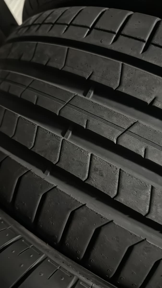 PIRELLI PZ4