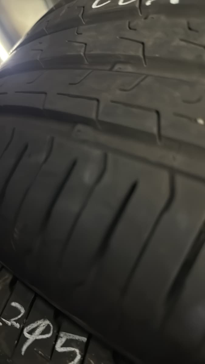 CONTINENTAL EC6 235/50/19 外匯落地胎
