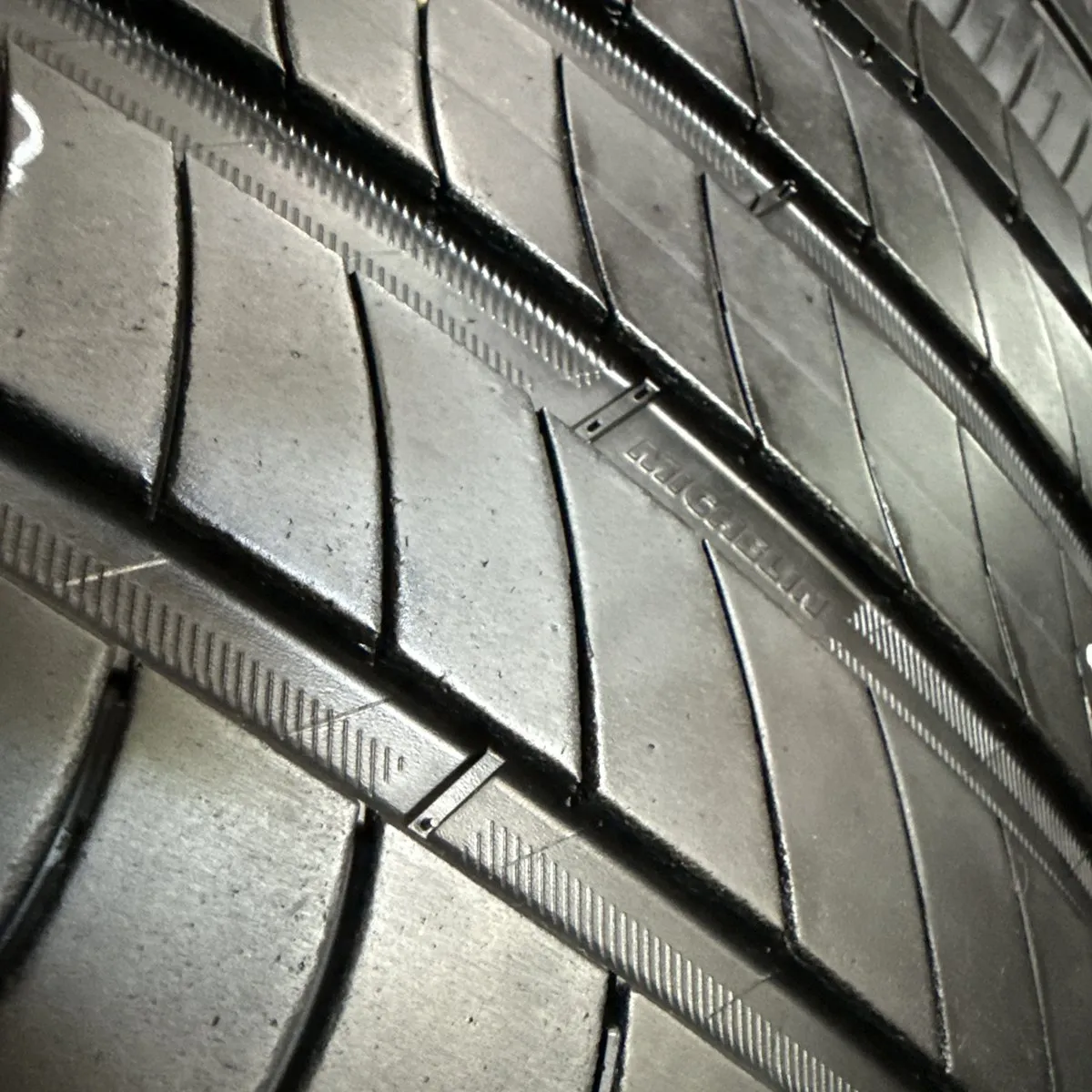 MICHELIN PRIMACY 4 255/40/19 外匯落地胎