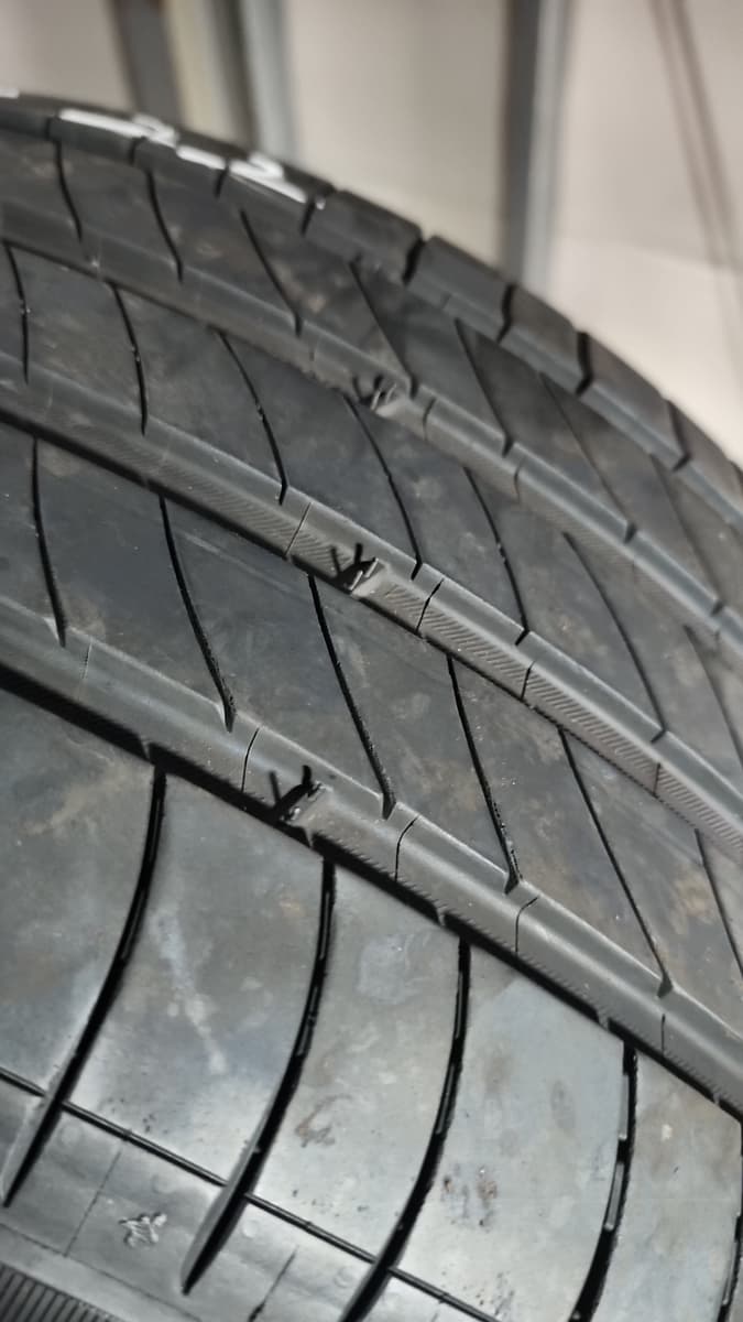 MICHELIN E.PRIMACY 235/45/18 外匯落地胎