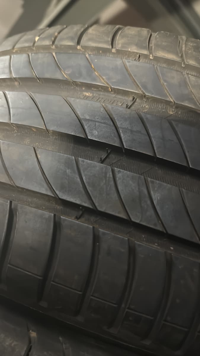 MICHELIN PRIMACY 4 235/45/18 外匯落地胎