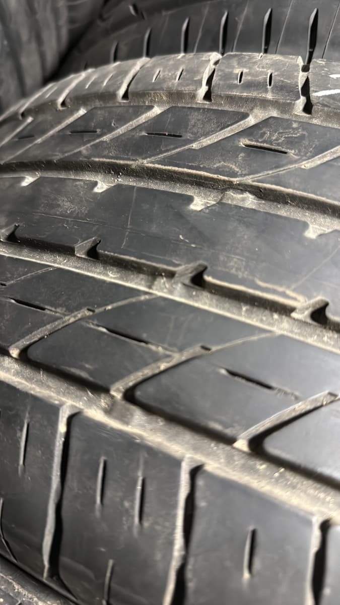 TOYO TIRES R30 235/50/18 外匯落地胎