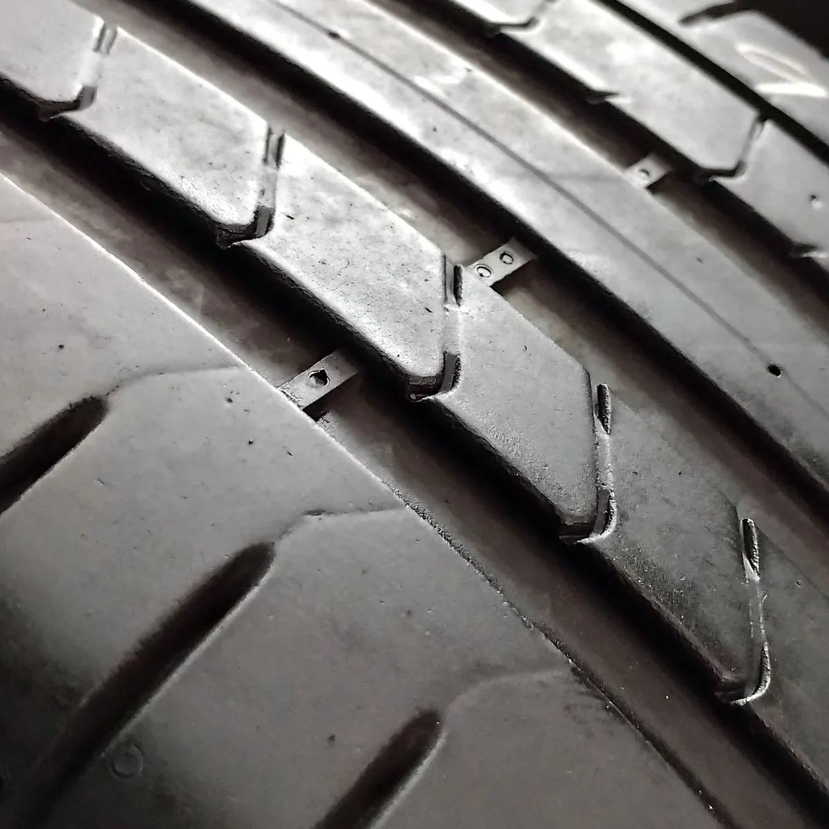 PIRELLI PZ4 245/45/19 外匯落地胎