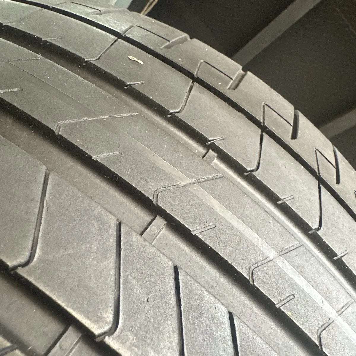 PIRELLI PZ4 285/35/20 外匯落地胎