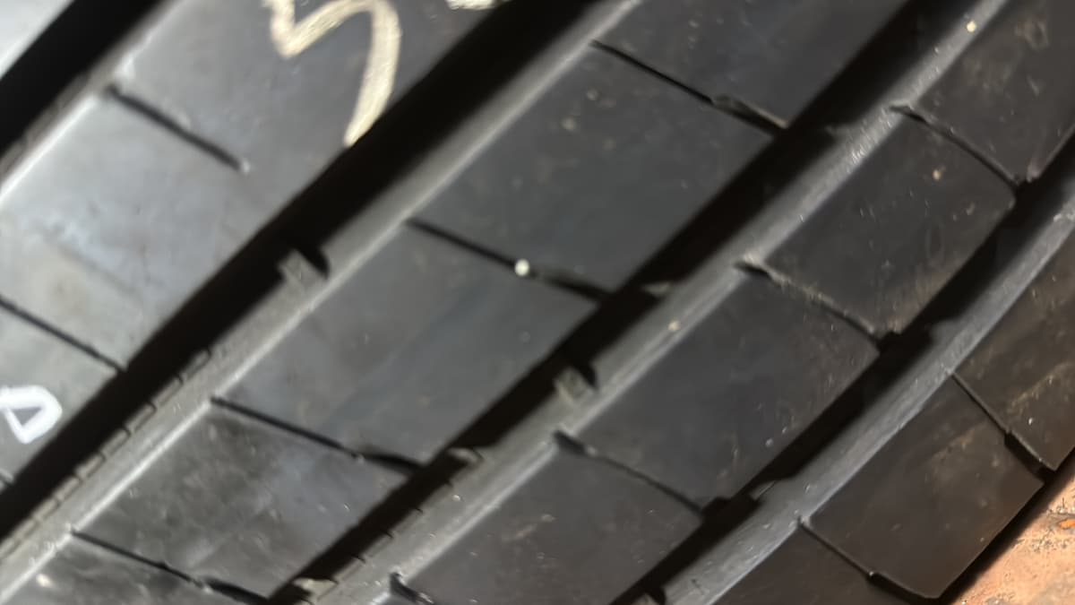 GOODYEAR F1A5 225/45/19 外匯落地胎