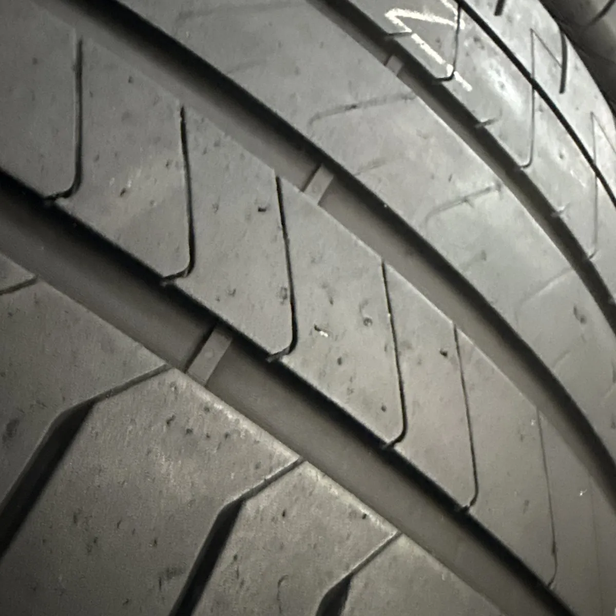 PIRELLI PZ4 295/35/20 外匯落地胎