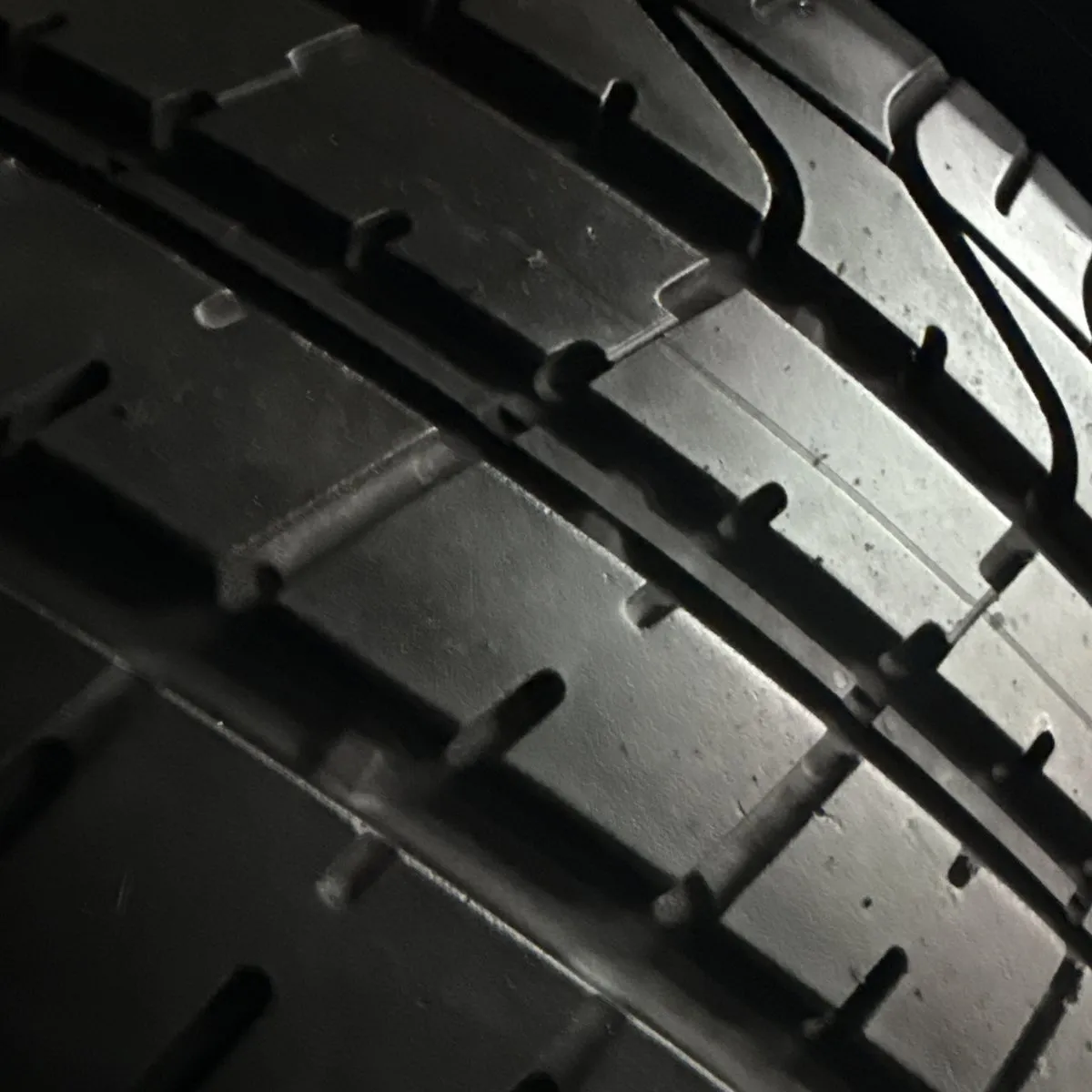 PIRELLI P-ZERO