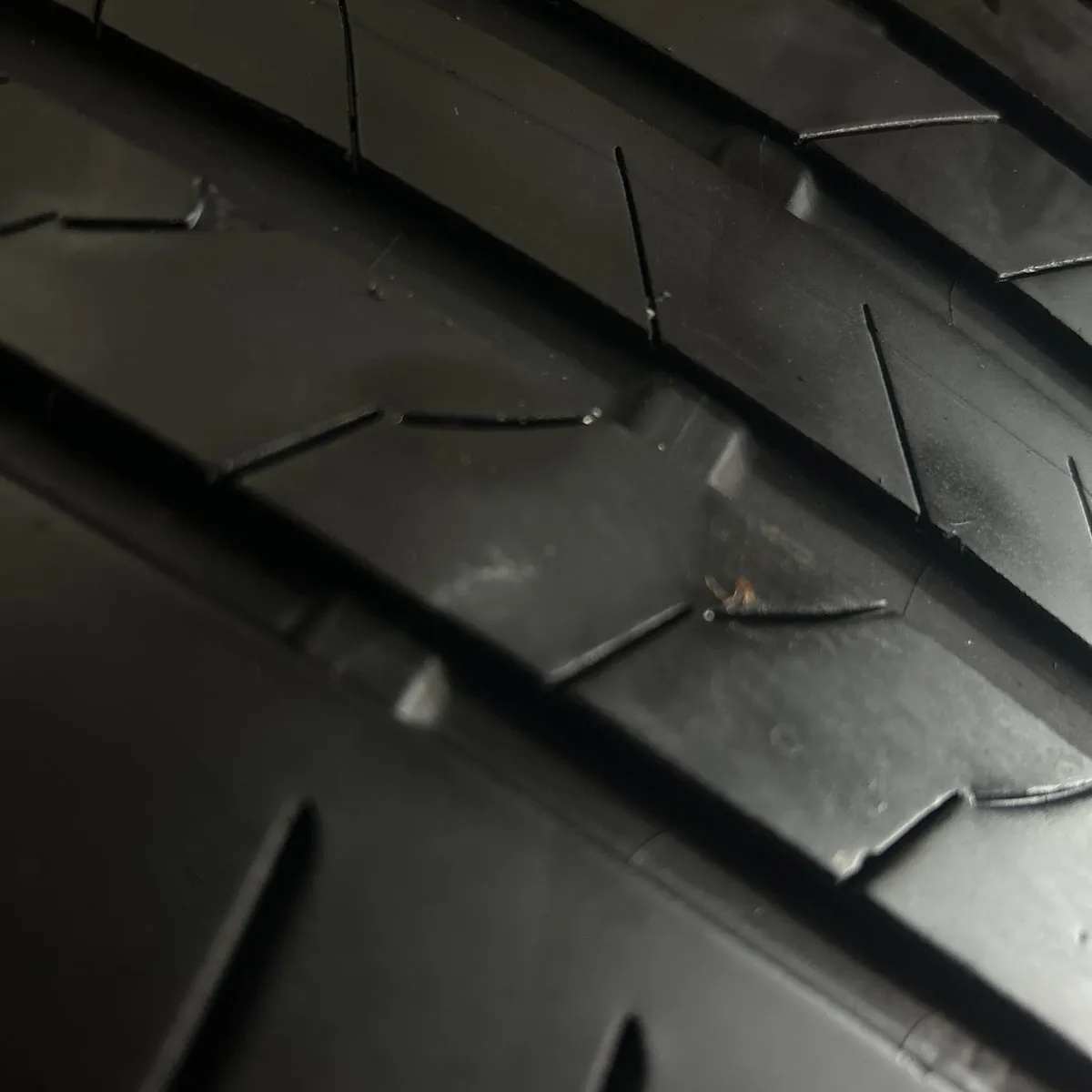 BRIDGESTONE ALENZA 001RFT 235/50/20 外匯落地胎