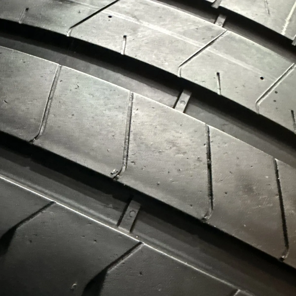 PIRELLI PZ4 315/30/21 外匯落地胎