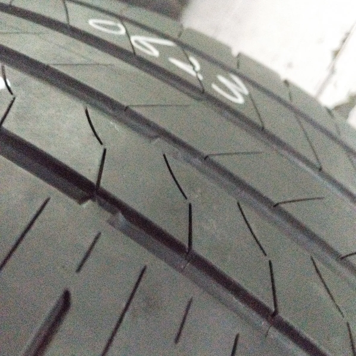 BRIDGESTONE ALENZA 001 235/50/21 外匯落地胎