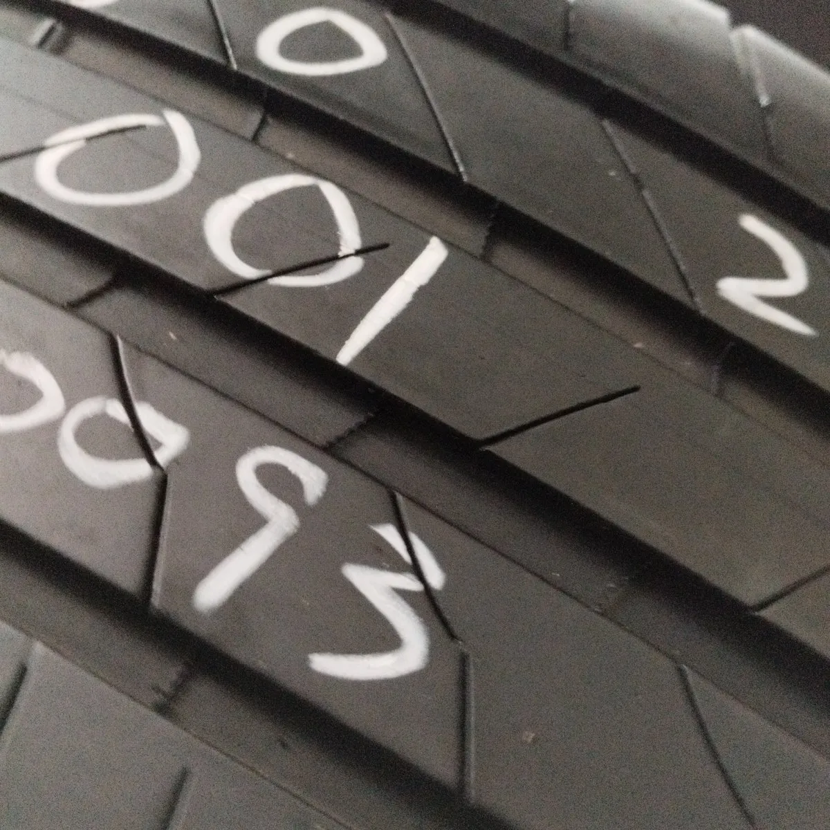 BRIDGESTONE ALENZA 235/50/21 外匯落地胎