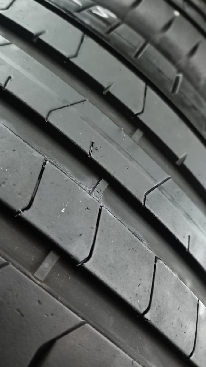 PIRELLI PZ4