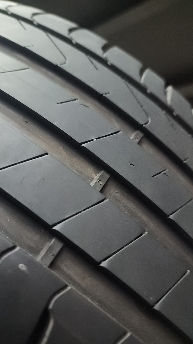 PIRELLI P7