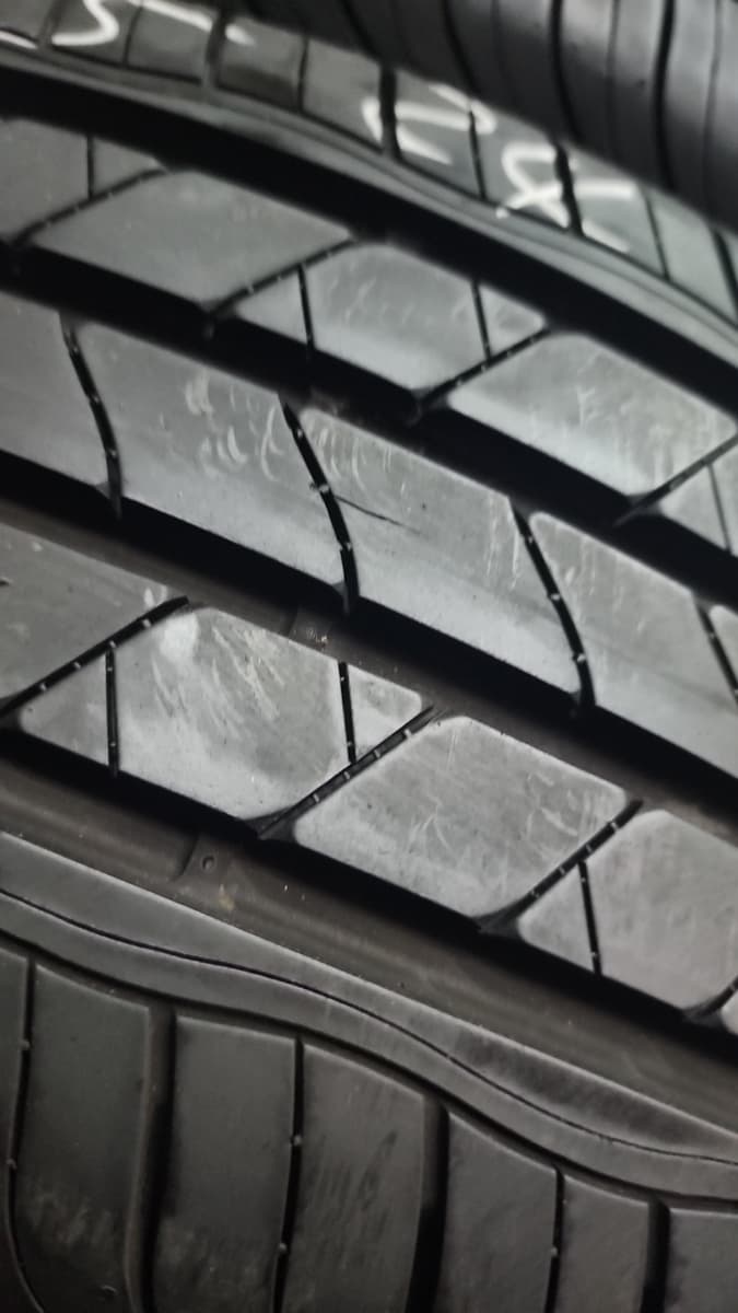 GOODYEAR ASSURANCE MAXGUARD