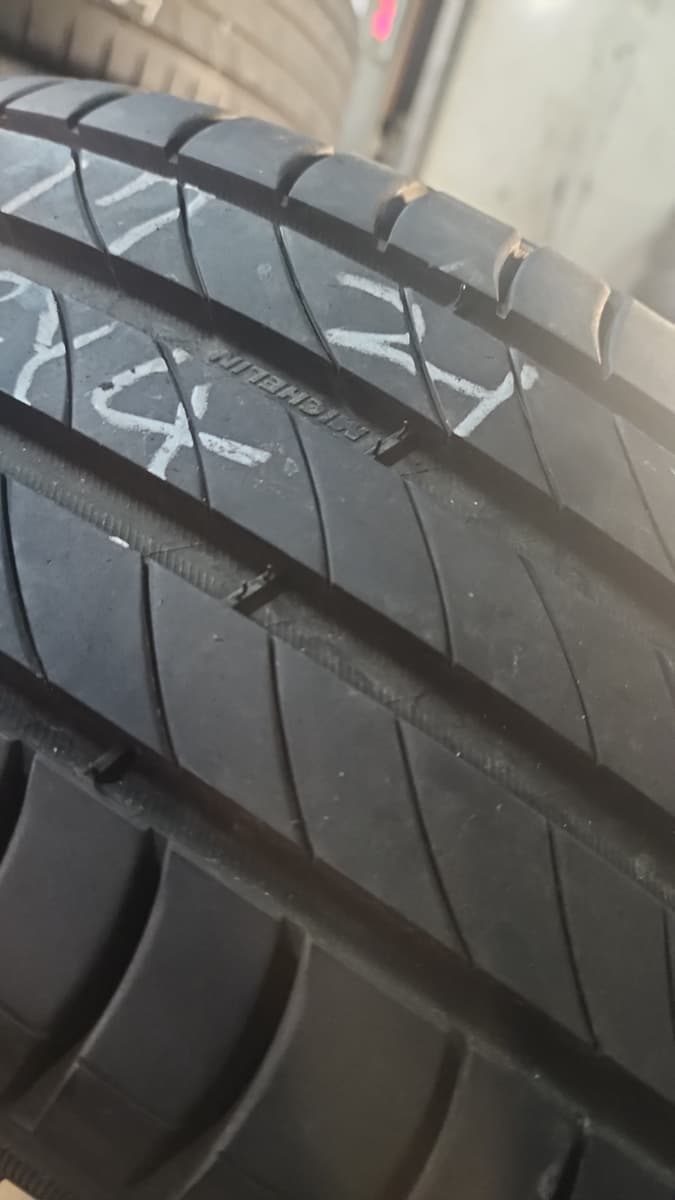 MICHELIN PRIMACY 4 215/55/17 外匯落地胎