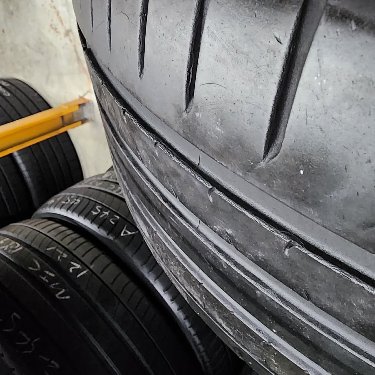PIRELLI PZ4 255/45/19 外匯落地胎