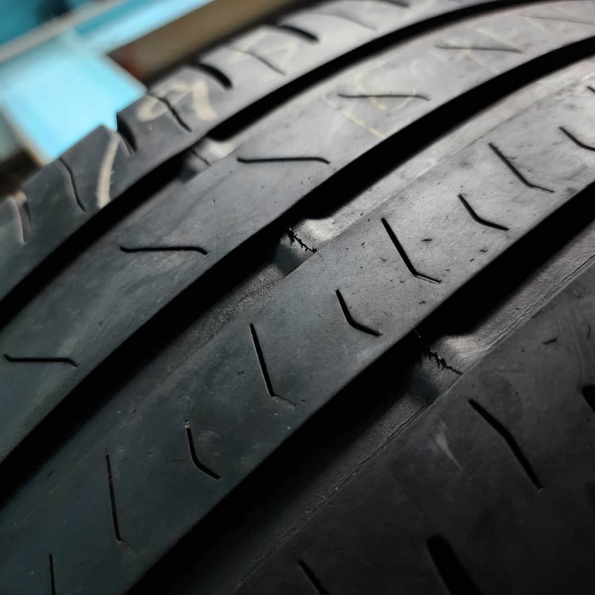 FALKEN SN832