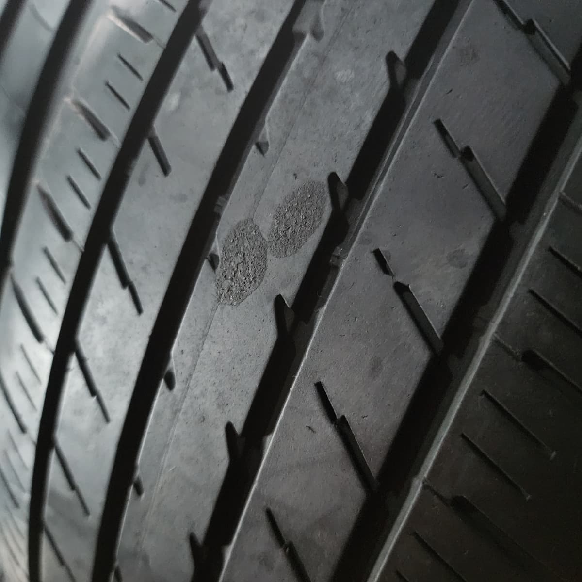 BRIDGESTONE ER33