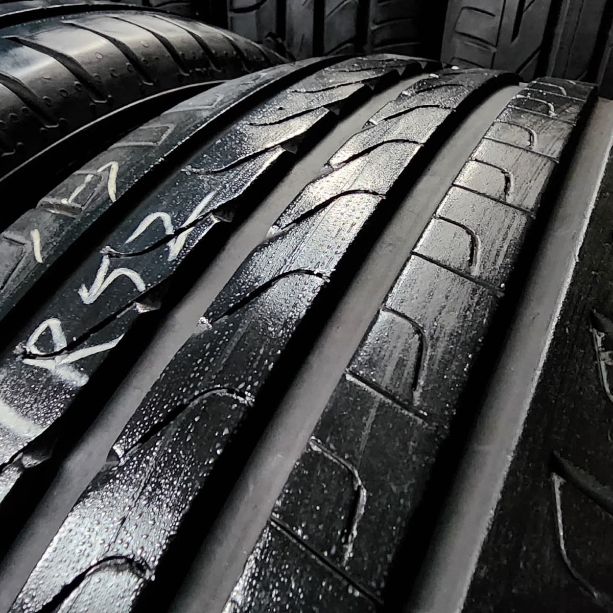 PIRELLI P7
