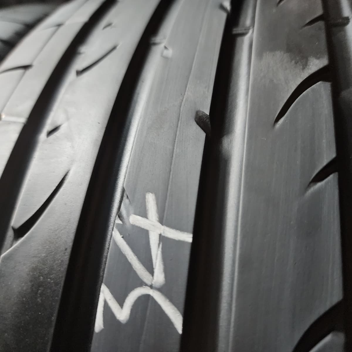 BRIDGESTONE H/P SPORT 235/60/18 外匯落地胎