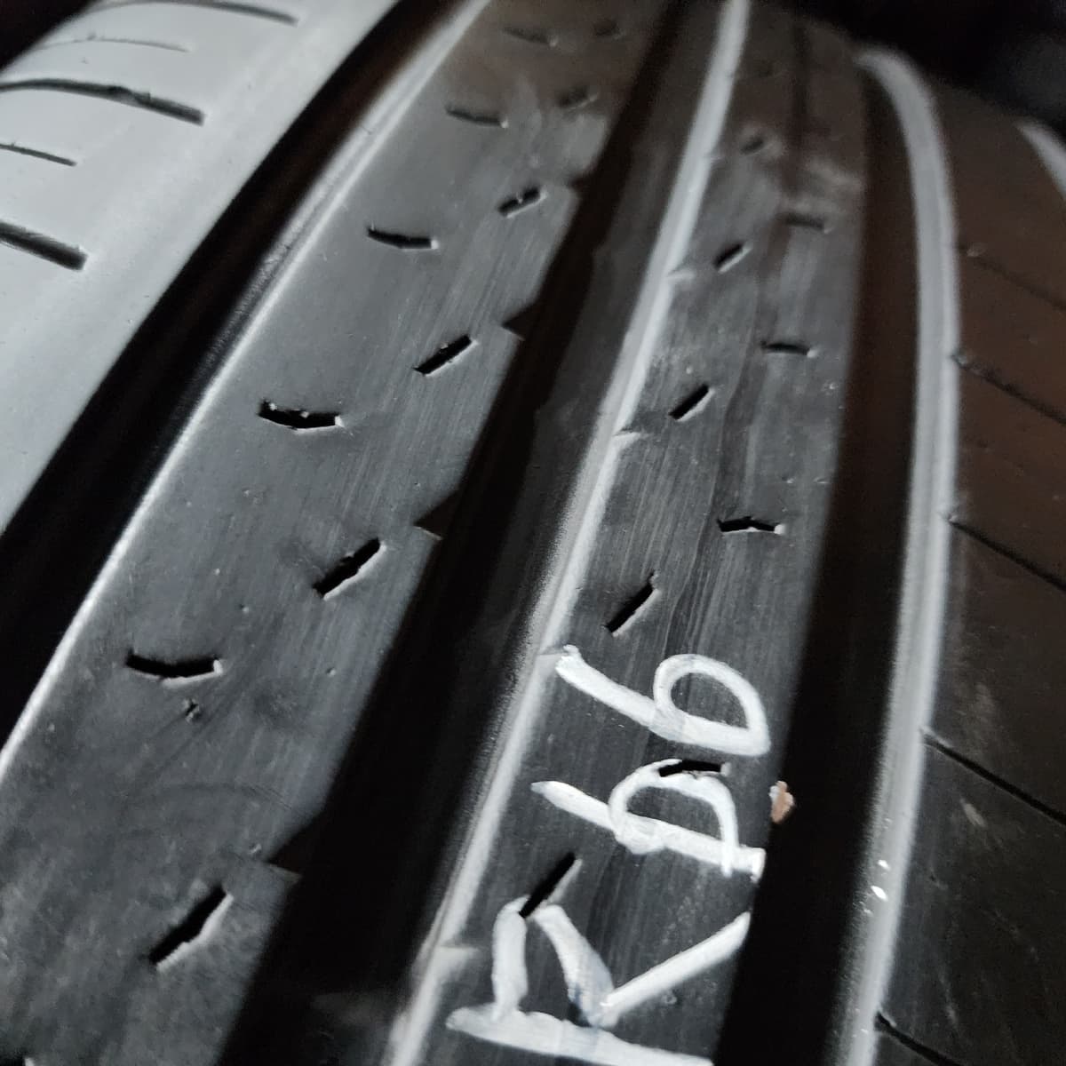 PIRELLI VERDE 235/55/18 外匯落地胎