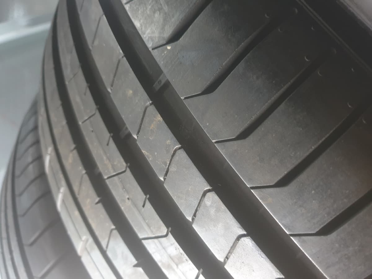 PIRELLI PZ4 275/50/20 外匯落地胎