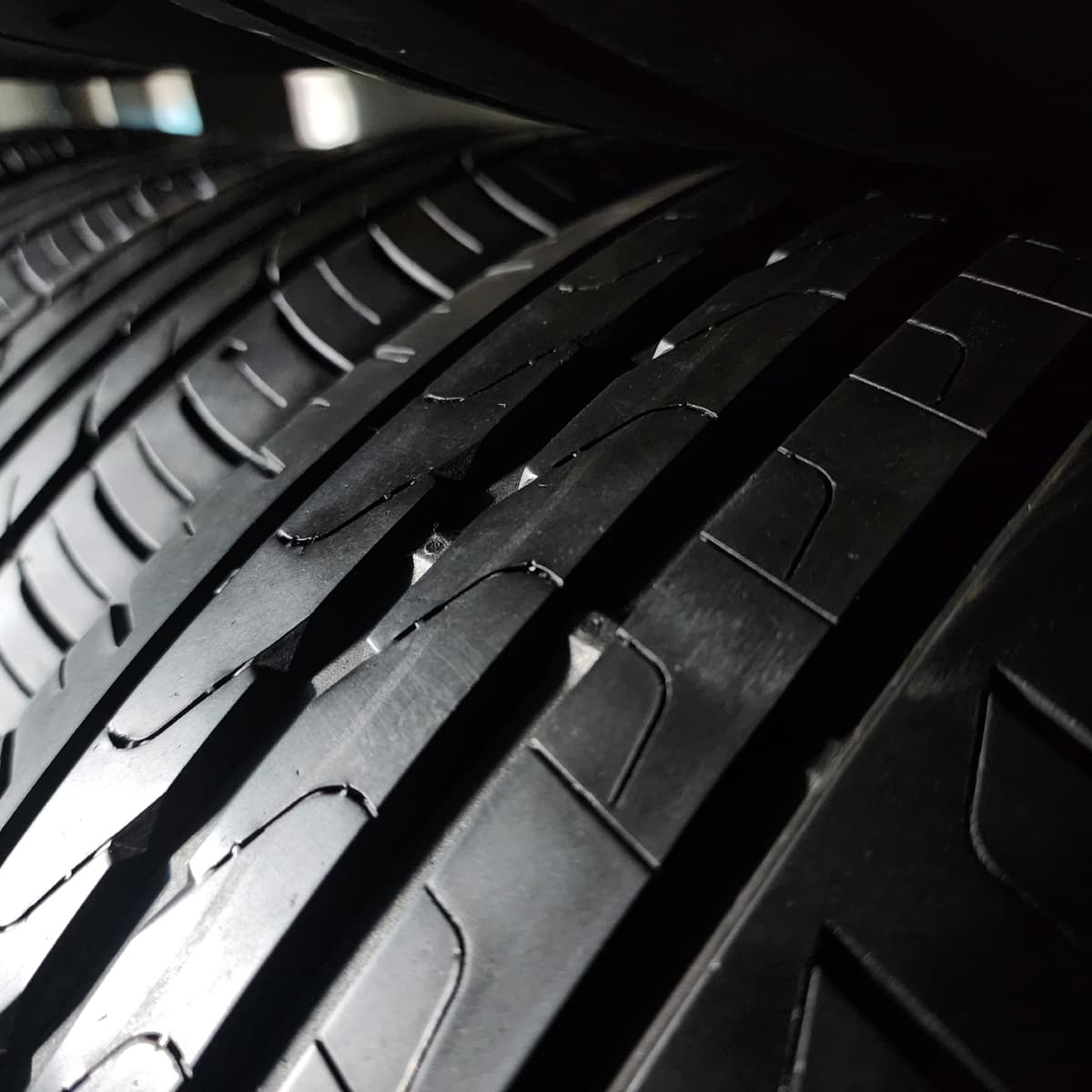 PIRELLI P7