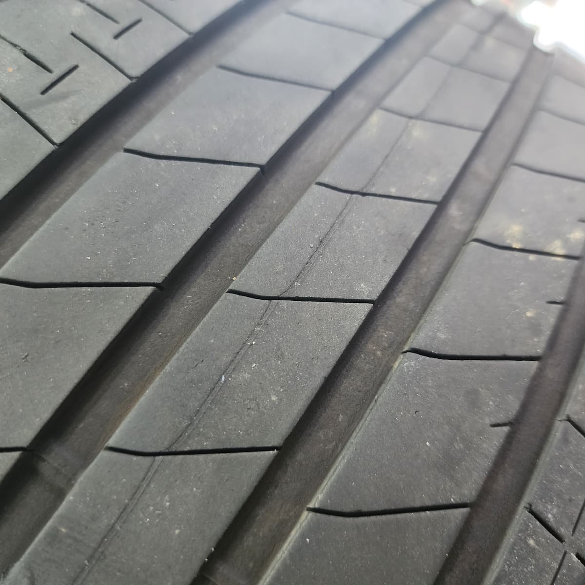 BRIDGESTONE T005 215/45/18 外匯落地胎