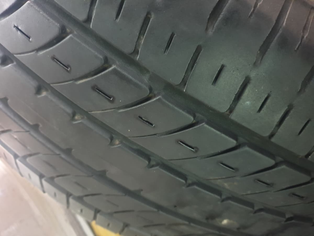 TOYO TIRES R30 235/50/18 外匯落地胎