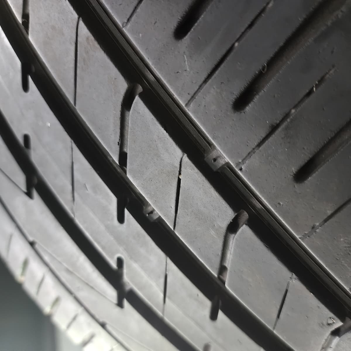 HANKOOK EVO2